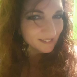 Meet your Posher, Mia